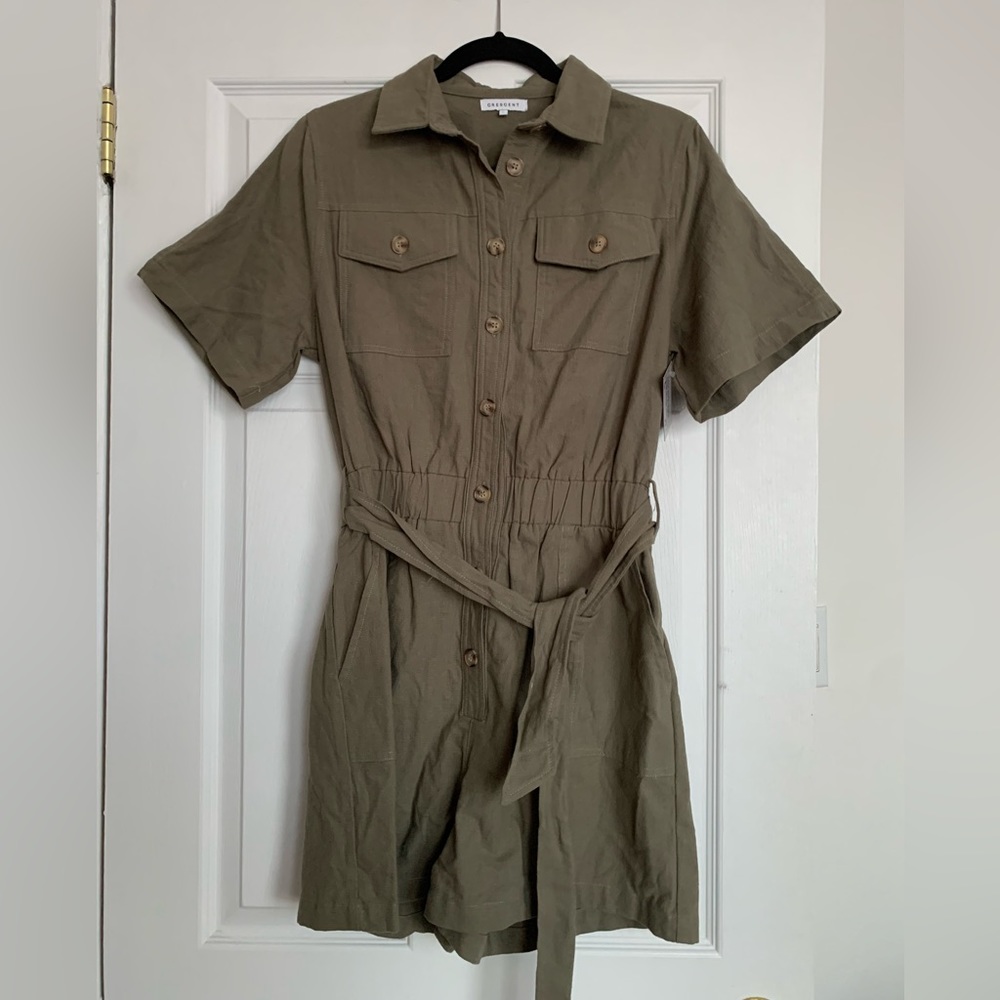 Green romper with belt NWT